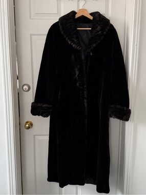 Classic Women's Black Faux Fur Long Coat
